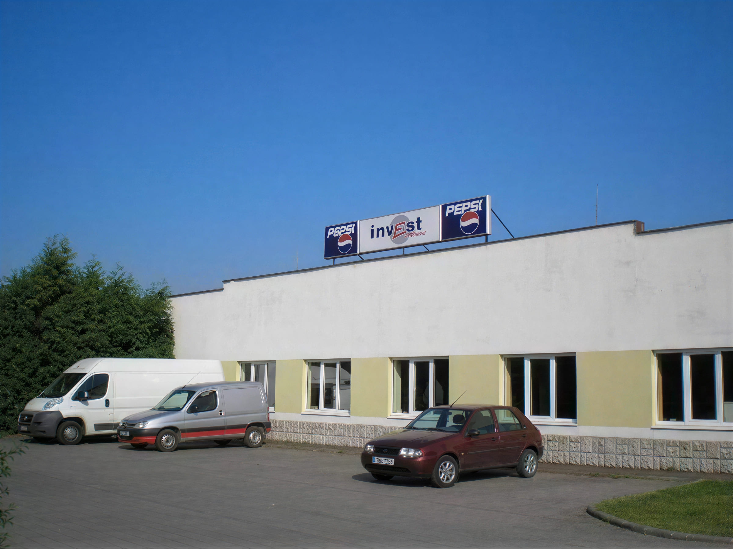 Budova veľkoskladu INVEST EXTRA